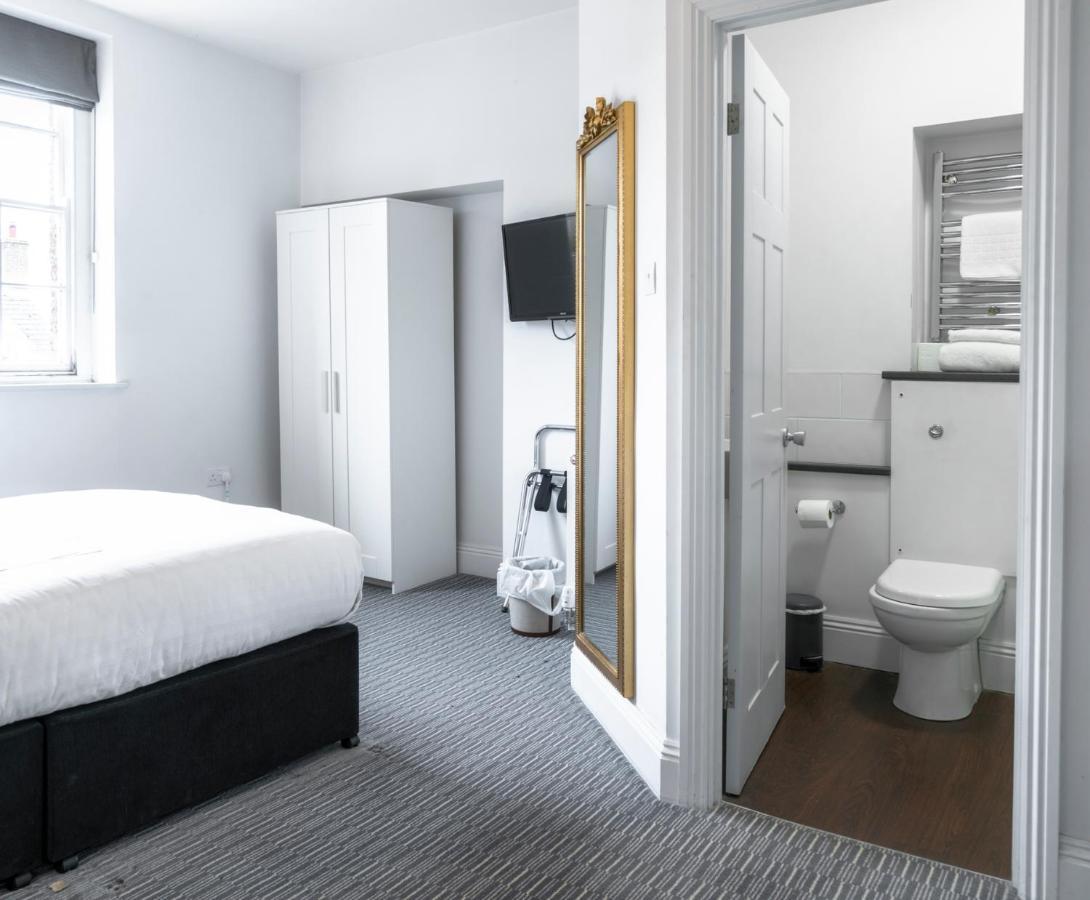 Bed and Breakfast The Kings Head House Stonehouse  Habitación foto
